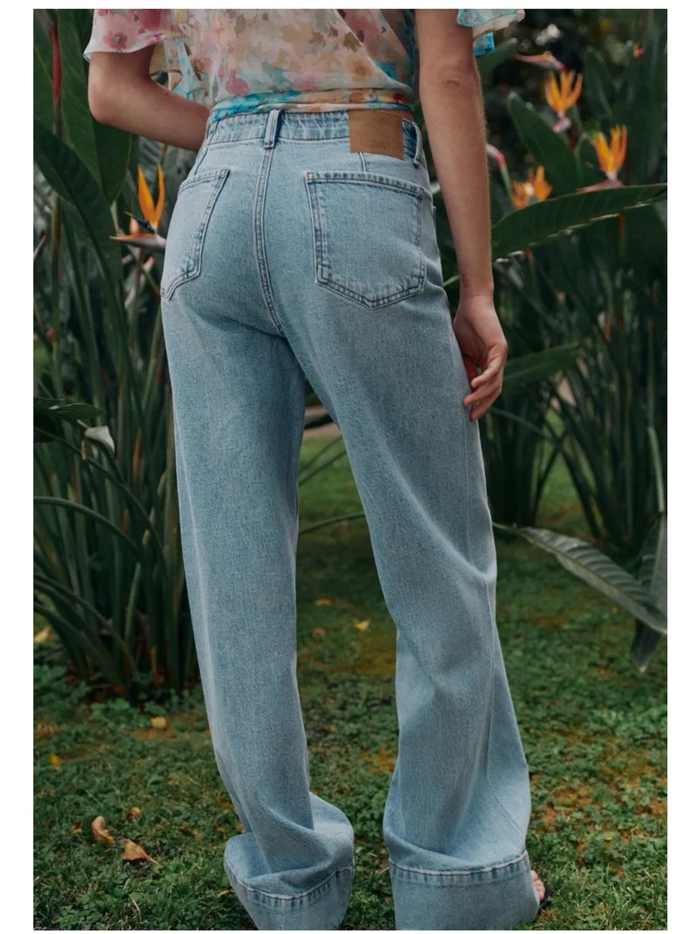Zara Light Blue High-Rise Wide Leg Jeans - Picture 3 of 4
